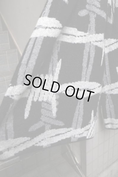 画像4: 【NAKID by G.V.G.V ネイキッド バイ ジーヴィージーヴィー】有刺鉄線柄ワイドニットパンツ (4)