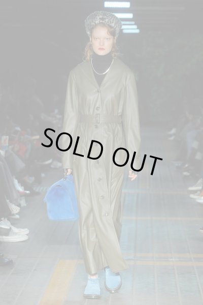 画像11: 【GROWING PAINS グローイングペインズ】ケープ付きFレザーセーラーワンピースコート (11)