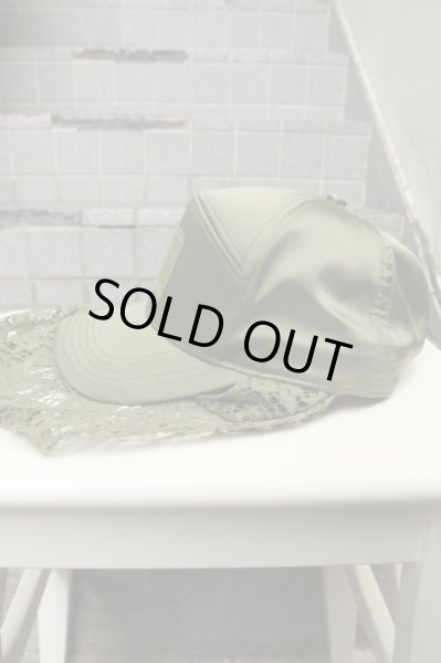 画像5: 【FENTY PUMA by Rihanna フェンティプーマバイリアーナ】レース地フェイスカバーキャップ (5)