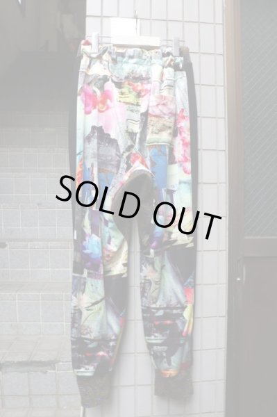 画像2: 【BODYSONG ボディーソング】 グラフィック総柄サルエルパンツ (2)