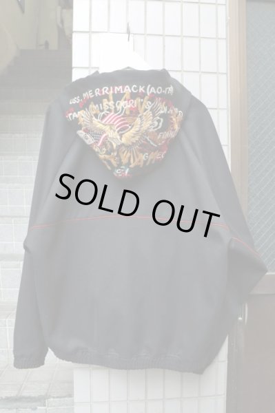 画像2: 【doublet ダブレット】 CHAOS EMBROIDERY TRACK HOODIE 刺繍フードブルゾン (2)