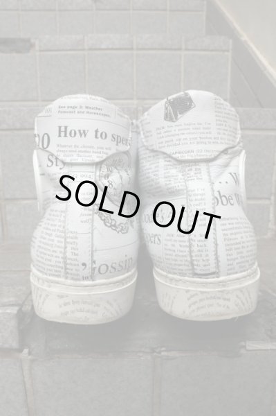 画像5: 【JOHN GALLIANO ジョンガリアーノ】 ニュースペーパー柄レザーハイカットスニーカー (5)