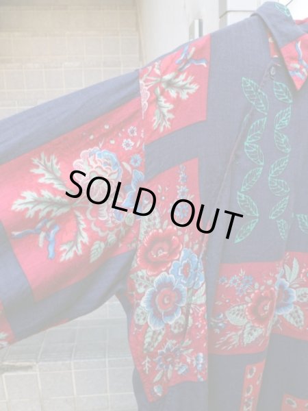 画像4: 【KENZO ケンゾー】 総柄デザインレーヨンシャツ (4)