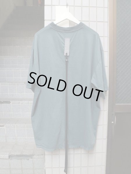 画像2: 【KOMAKINO コマキノ】バックドローコードビッグＴシャツ SAGE GREEN (2)