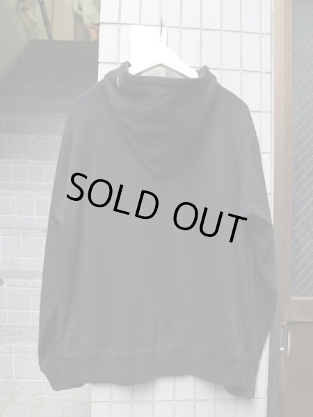 画像2: 【Yohji Yamamoto POUR HOMME × NEW ERA ヨウジヤマモトプールオム ニューエラ】 ロゴ刺繍プルオーバースウェットパーカー (2)