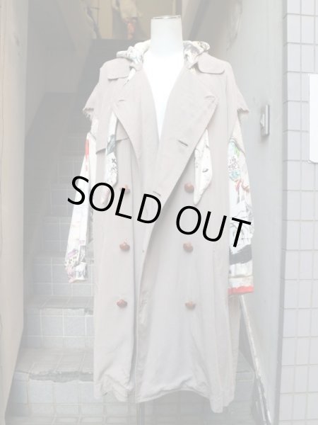 画像8: 【HIRO × YEAH RIGHT ヒロ イェーライト】 モンスター柄パーカードッキングデザインコート (8)