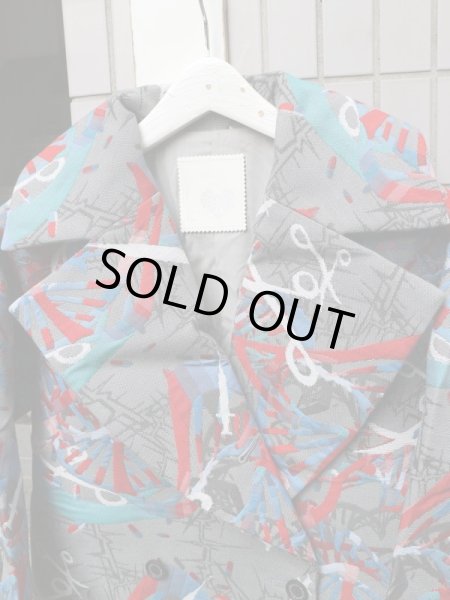 画像3: 【ha za ma ハザマ】 DRUG ジャガード柄トレンチコート (3)