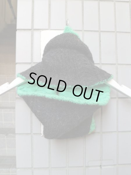 画像3: 【STOF ストフ】 ブラック×ネオングリーンニットスヌード (3)