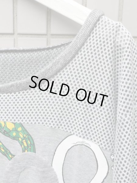 画像3: 【HIRO × YEAH RIGHT ヒロ イェーライト】 スネーク柄×メッシュ地切替デザインカットソー (3)