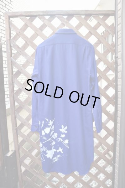 画像2: 【CILANDSIA チランドシア】グラフィックプリントウール地ロングシャツコート (2)