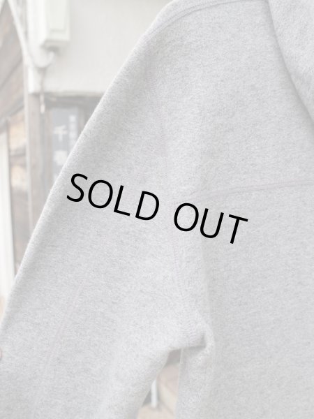 画像4: 【JOHN ELLIOTT ジョンエリオット】サイドジップ装飾プルオーバースウェットパーカー (4)