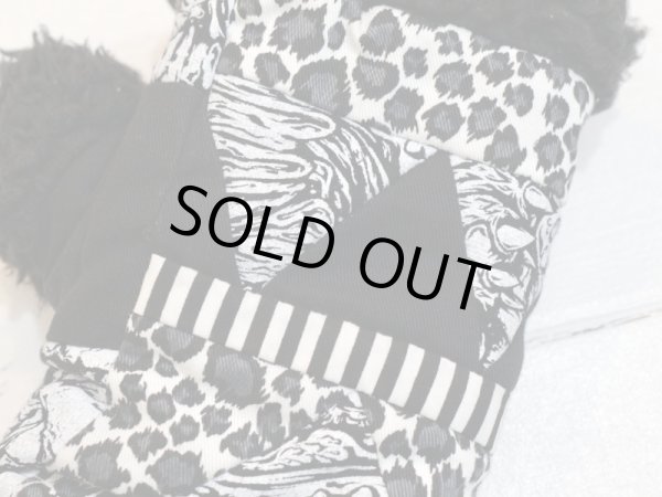 画像4: 【MAMEDENQ × M:E マメデンキュウ エムイー】コラボ グラフィック柄グローブ 手袋 (4)