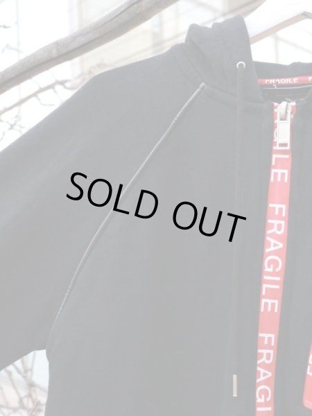 画像3: 【CHRISTIAN DADA クリスチャンダダ】FRAGILE 止水ジップスウェットパーカー (3)