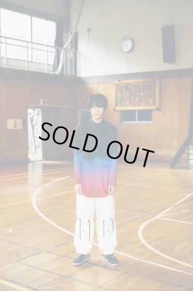 画像7: 【ha za ma はざま】見えないものを見ようとして一人で見上げた真っ赤な空のシャツブラウス (7)