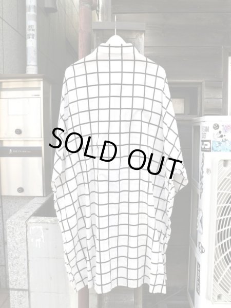 画像2: 【0658】格子柄オーバーサイズロングシャツ (2)
