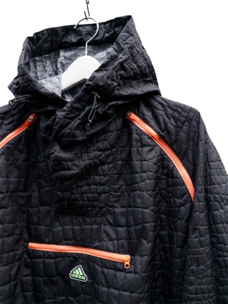 画像3: 【adidas by kolor アディダス カラー】コラボ エンボス ナイロンプルオーバージャケット トップス (3)