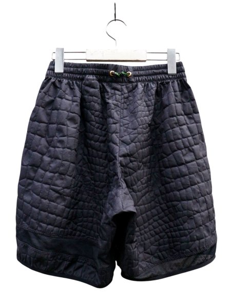 画像2: 【adidas by kolor アディダス カラー】コラボ エンボス ナイロン ショートパンツ (2)