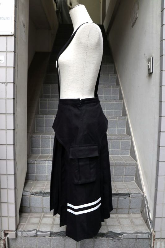 killremote(キルリモート)のジャンパースカートを販売。