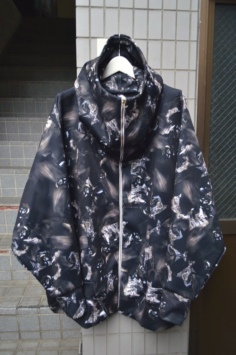 BALMUNG バルムング グラフィックハイネックビッグパーカー 灰総柄 クリアランス特売中 BALMUNG グラフィックハイネックビッグパーカー バルムング その他